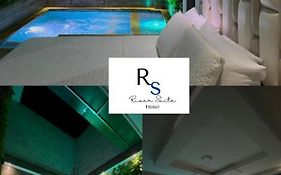 Hotel River Suite